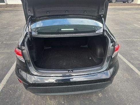 Used 2024 Toyota Corolla LE FWD image 13