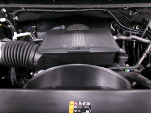 Used 2026 Chevrolet Silverado 2500 High Country w/ Midnight Edition AWD/4WD image 16