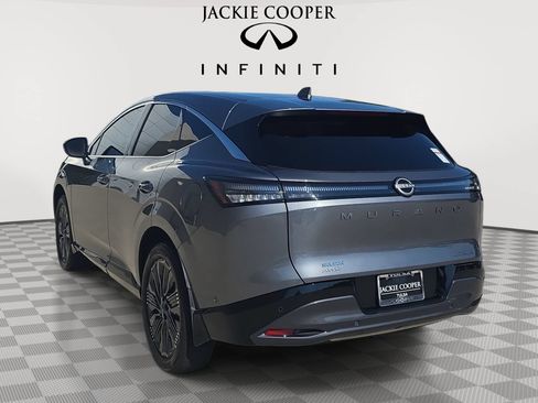 Used 2025 Nissan Murano Platinum w/ Cargo Package AWD/4WD image 7