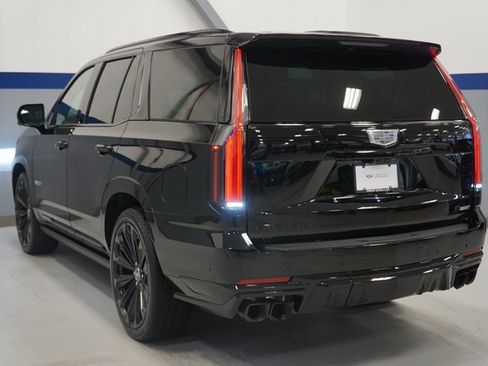 Used 2025 Cadillac Escalade V w/ LPO, Floor Liner Package image 3