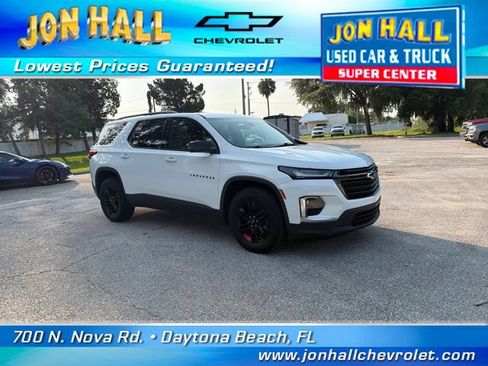 Used 2022 Chevrolet Traverse LS w/ Midnight/Sport Edition FWD image 14