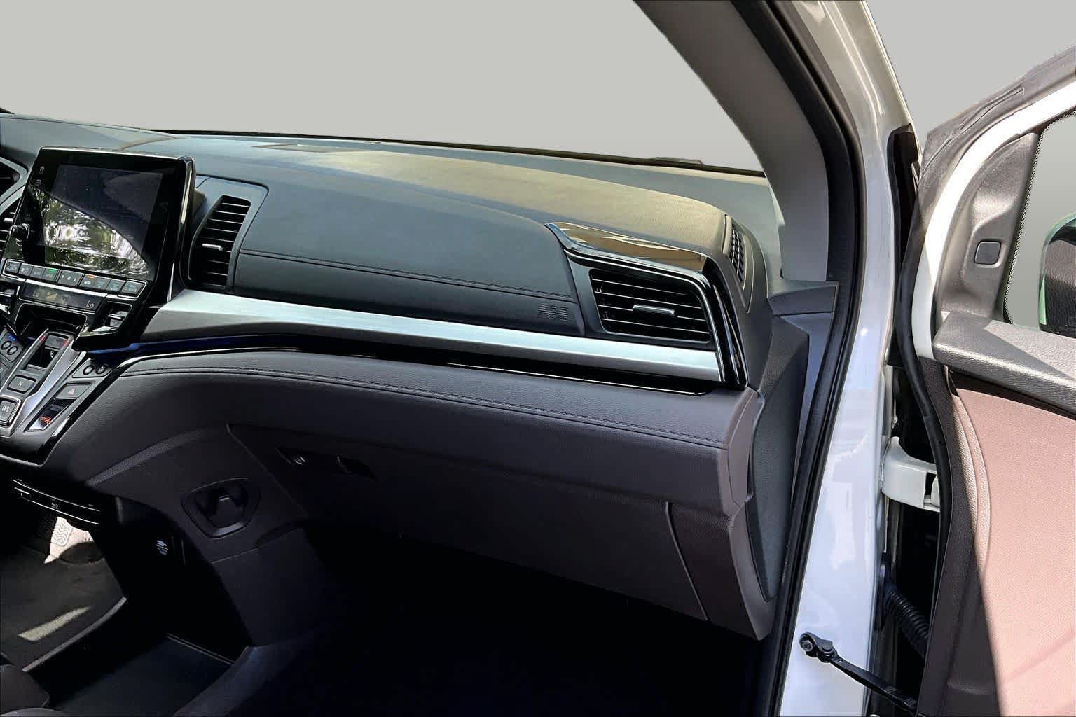 Used 2019 Honda Odyssey Elite image 19