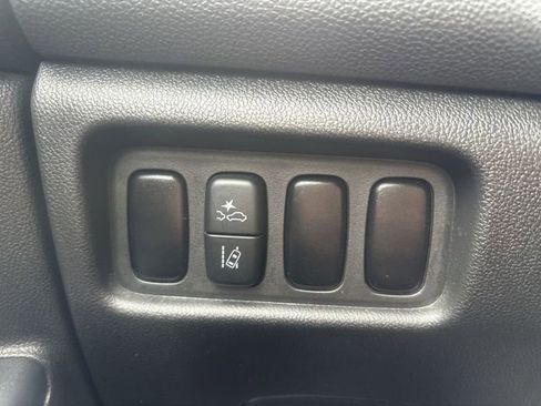 Used 2024 Mitsubishi Outlander Sport SE image 18