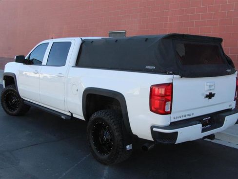 Used 2017 Chevrolet Silverado 1500 LTZ Z71 w/ LTZ Plus Package AWD/4WD image 6