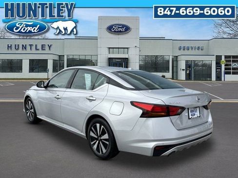Used 2020 Nissan Altima 2.5 SL FWD image 5