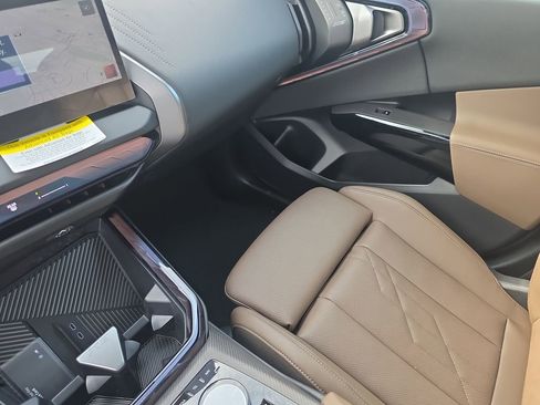 New 2026 BMW X3 xDrive30 w/ Premium Package image 18