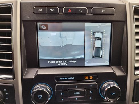 Used 2017 Ford F350 Lariat w/ Lariat Ultimate Package image 57