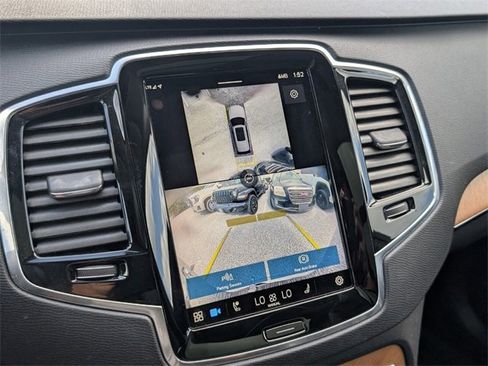 Used 2025 Volvo XC90 T8 Plus w/ Protection Package Premier image 25