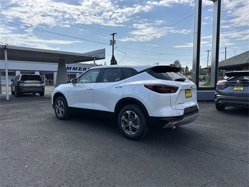 Used 2023 Chevrolet Blazer LT w/ Driver Confidence Package image 3