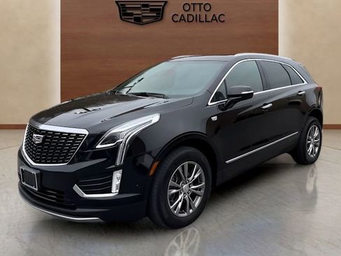 Certified 2021 Cadillac XT5 Premium Luxury image 1