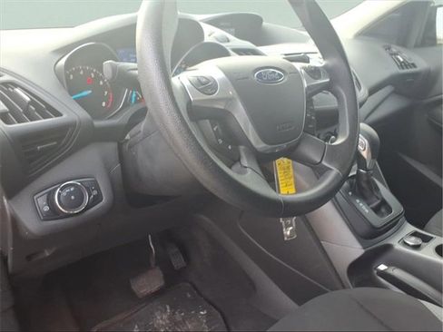 Used 2013 Ford Escape S image 8