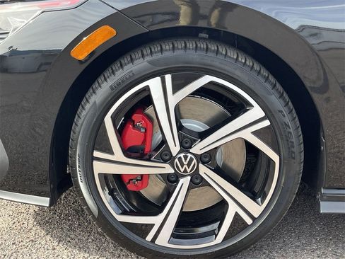 New 2026 Volkswagen GTI SE image 6