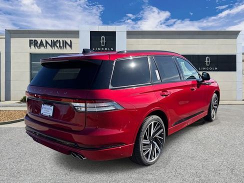 New 2026 Lincoln Aviator Black Label w/ Jet Appearance Package AWD/4WD image 7
