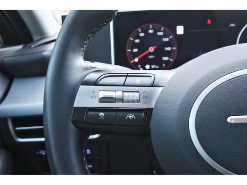 Certified 2024 Hyundai Sonata SEL w/ Convenience Package FWD image 18