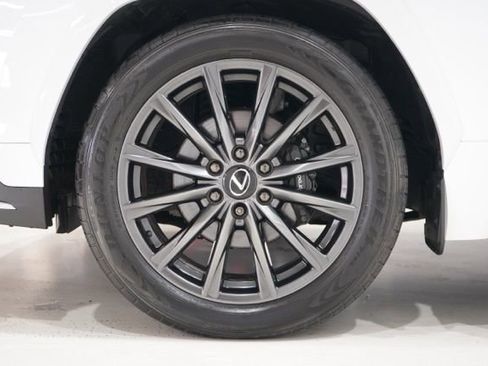 Used 2024 Lexus LX 600 F Sport image 10