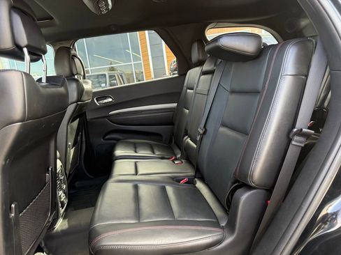 Used 2018 Dodge Durango R/T w/ Blacktop Package AWD/4WD image 16