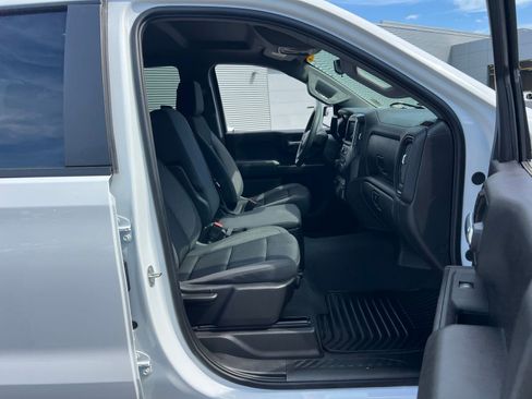 Used 2024 Chevrolet Silverado 1500 Custom Trail Boss AWD/4WD image 31
