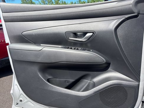 New 2026 Hyundai Tucson SEL Plus FWD image 10