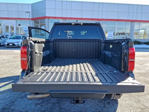 Certified 2025 Toyota Tacoma TRD Sport image 28