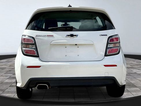 Used 2018 Chevrolet Sonic Premier image 5