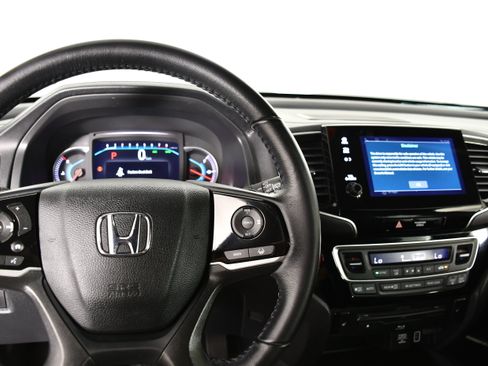 Used 2020 Honda Pilot Touring image 16