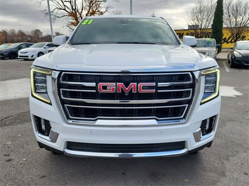 Used 2021 GMC Yukon SLT w/ Rear Media and Nav Package image 10