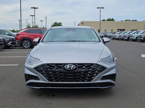 Certified 2023 Hyundai Sonata SEL w/ Cargo Package FWD image 2