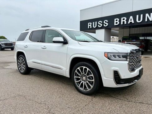 Used 2021 GMC Acadia Denali w/ Denali Ultimate Package AWD/4WD image 2