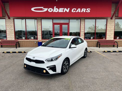 Used 2020 Kia Forte LXS FWD image 1
