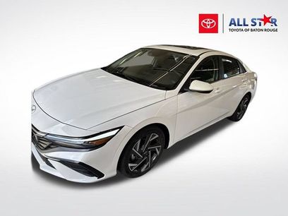 Used 2025 Hyundai Elantra SEL