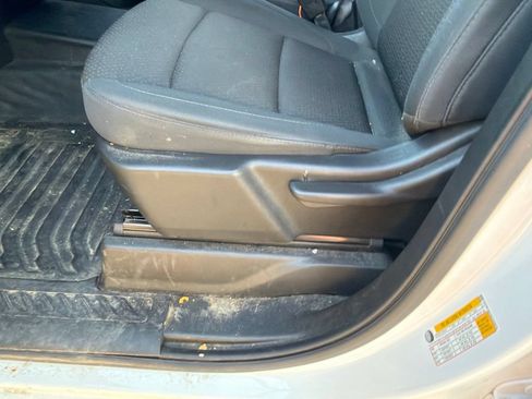 Used 2025 Chevrolet Silverado 1500 W/T w/ WT Value Package AWD/4WD image 7