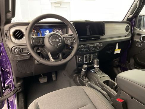 New 2026 Jeep Gladiator Sport image 9