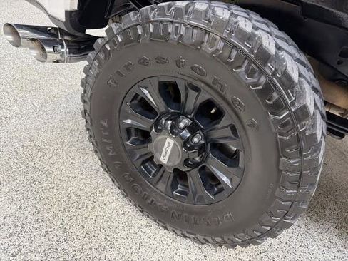 Used 2018 Ford F250 Platinum w/ Platinum Ultimate Package AWD/4WD image 42