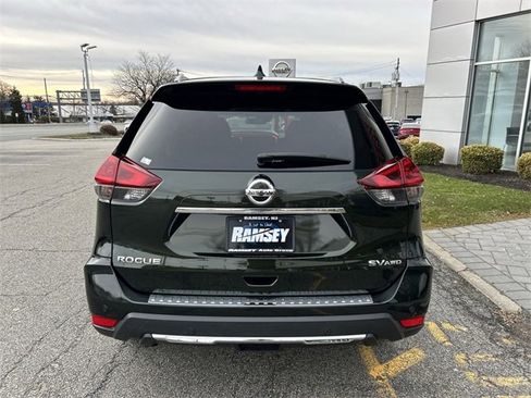 Used 2019 Nissan Rogue SV image 7