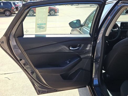 Used 2025 Honda Accord LX image 27