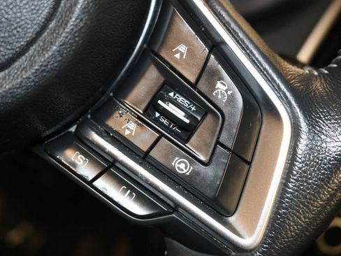 Used 2022 Subaru Forester Premium AWD/4WD image 45