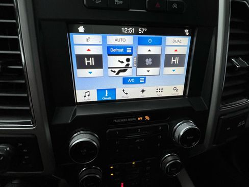 Used 2018 Ford F150 Lariat w/ Equipment Group 502A Luxury image 24