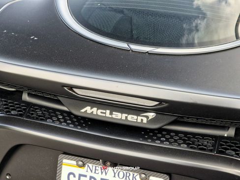 Used 2020 McLaren GT RWD image 30