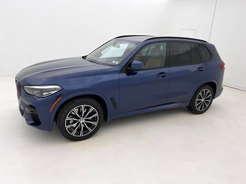 Certified 2023 BMW X5 xDrive40i w/ M Sport Package image 5
