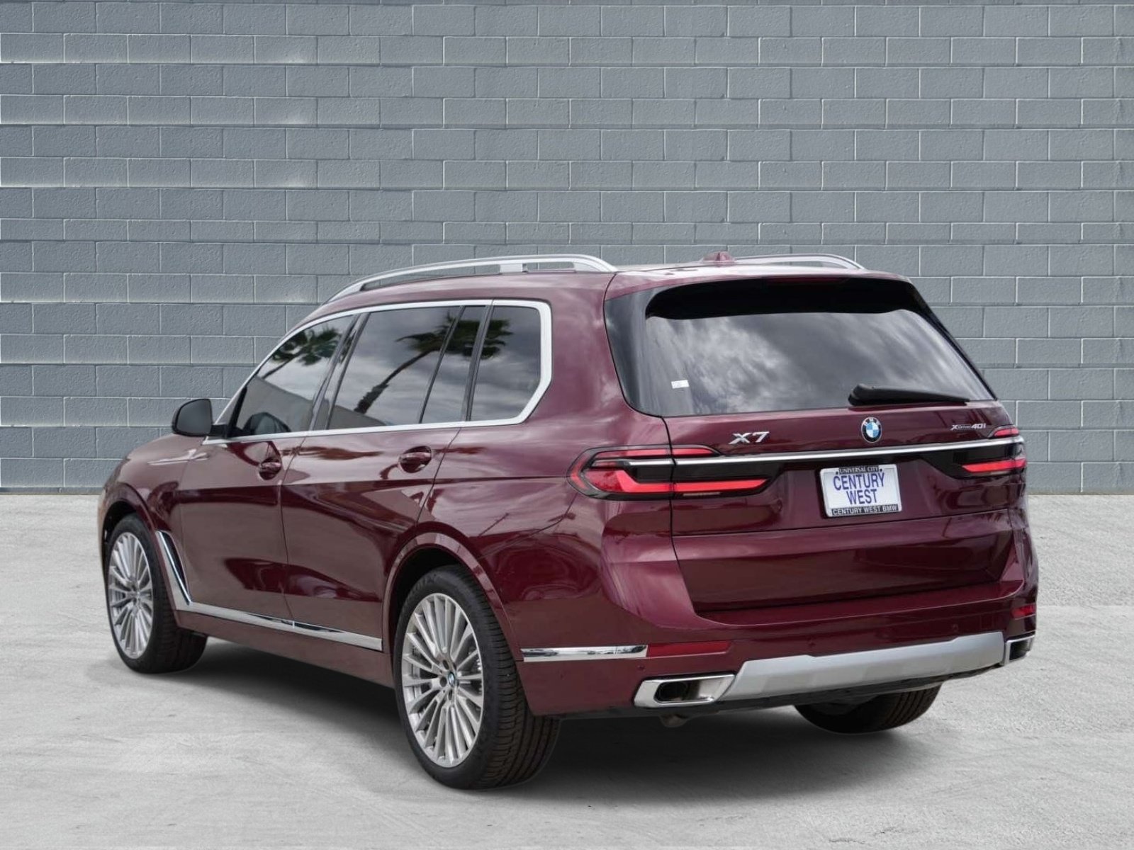 Used 2026 BMW X7 xDrive40i AWD/4WD image 3