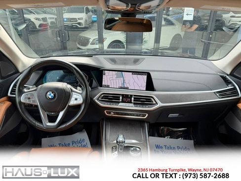 Used 2019 BMW X7 xDrive50i w/ Premium Package AWD/4WD image 26