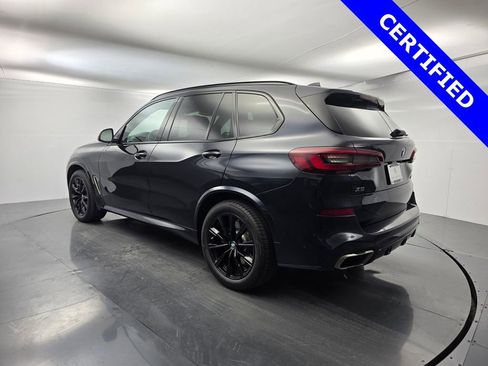 Certified 2022 BMW X5 M50i image 4