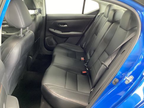 Used 2024 Nissan Sentra SR w/ SR Premium Package FWD image 27