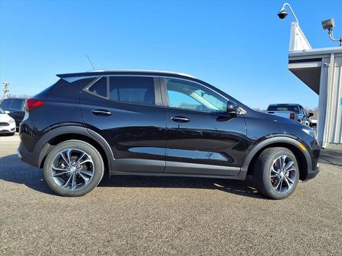 Used 2021 Buick Encore GX Select image 32