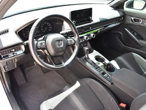 Used 2022 Honda Civic Sport image 13