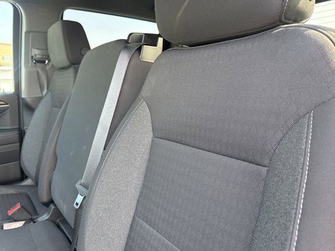 Used 2023 Chevrolet Silverado 1500 LT RWD image 8