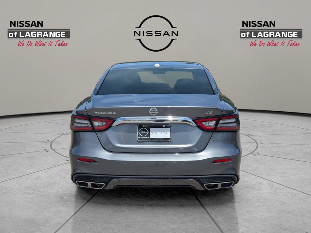 Certified 2022 Nissan Maxima SV w/ Floor Mat Group FWD image 6