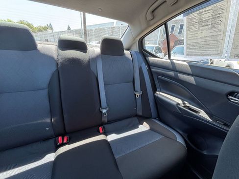 Used 2025 Nissan Versa SV FWD image 35