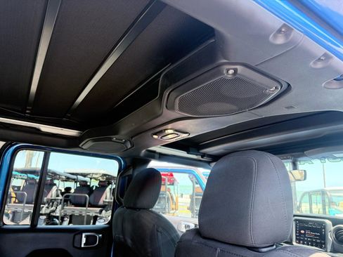 Used 2023 Jeep Wrangler Unlimited Sport w/ Sun And Sound Package AWD/4WD image 15