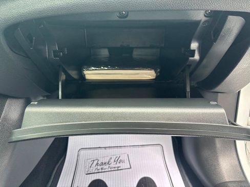 Used 2019 Nissan Sentra S FWD image 40